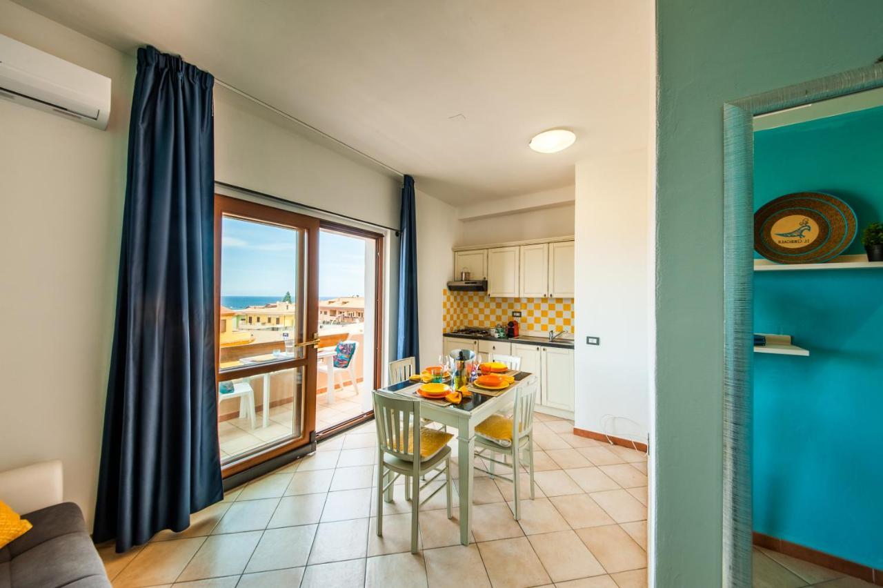 Casa Vacanze Il Grecale-A Pochi Passi Dal Mare Apartment Кастелсардо Екстериор снимка