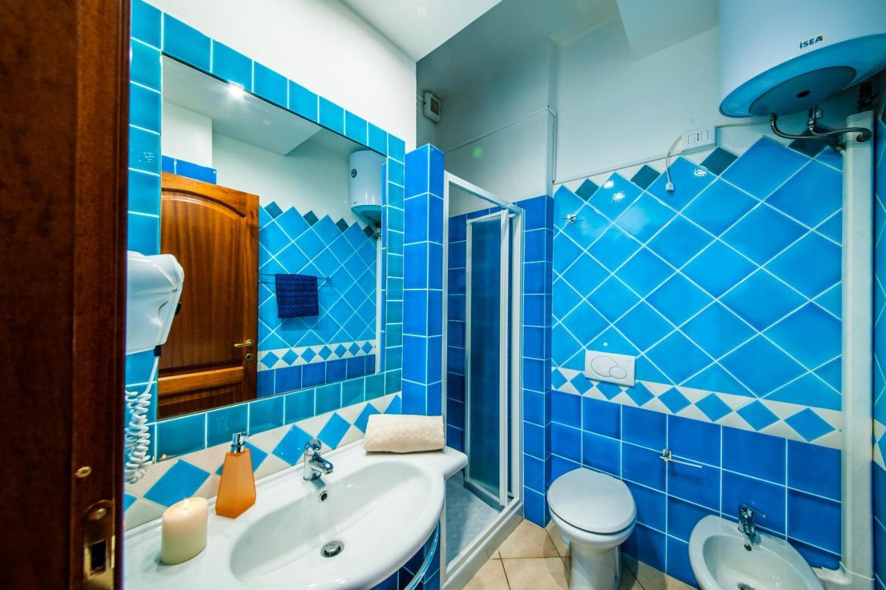 Casa Vacanze Il Grecale-A Pochi Passi Dal Mare Apartment Кастелсардо Екстериор снимка