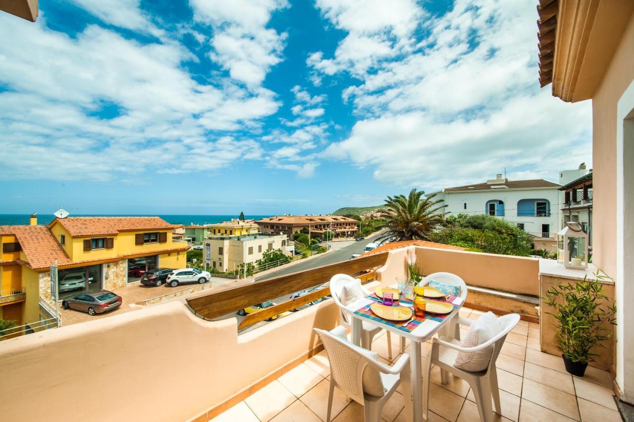 Casa Vacanze Il Grecale-A Pochi Passi Dal Mare Apartment Кастелсардо Екстериор снимка